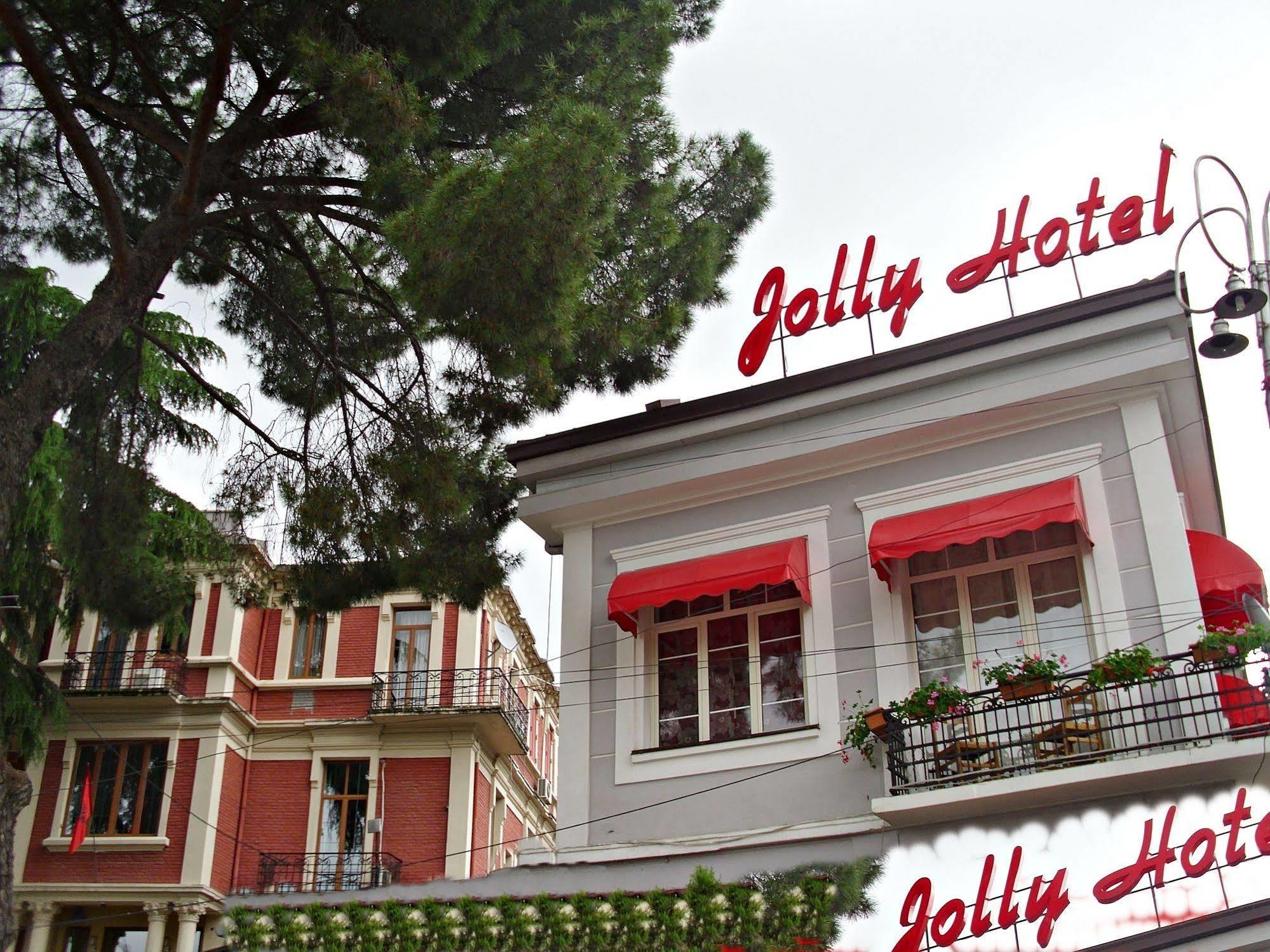 Jolly Center 3* Tirana